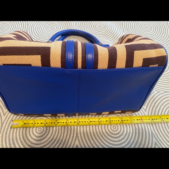 EUC Bodhi Bag with Cover - Picture 3 of 12